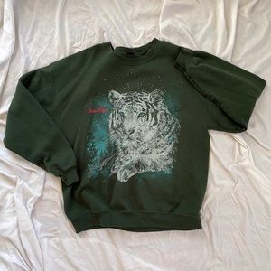 Urban Outfitters crewneck